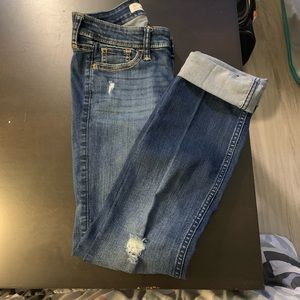 Hollister Skinny Jeans Ripped Knee